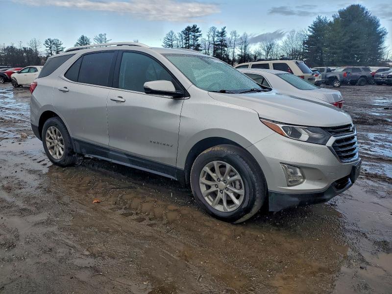 Photo 4 from auction – 2018 CHEVROLET EQUINOX LT with VIN 3GNAXUEU1JS586423