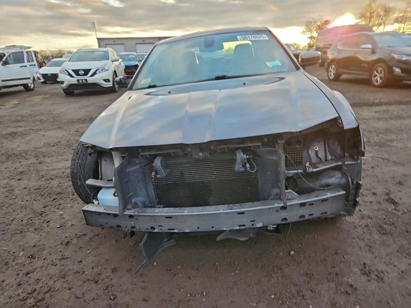 Photo 5 from auction – 2018 CHRYSLER 300 S with VIN 2C3CCABGXJH274666