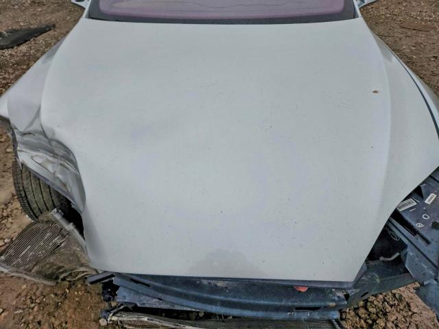 Photo 5 from auction – 2014 TESLA MODEL S with VIN 5YJSA1H25EFP69121
