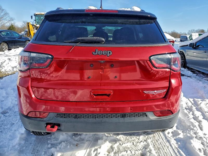 Photo 6 from auction – 2017 JEEP COMPASS with VIN 3C4NJDDB3HT666046