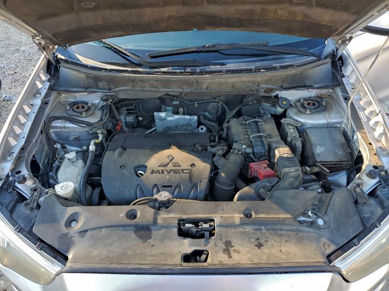 Photo 11 from auction – 2011 MITSUBISHI OUTLANDER with VIN JA4AR4AU1BZ014789