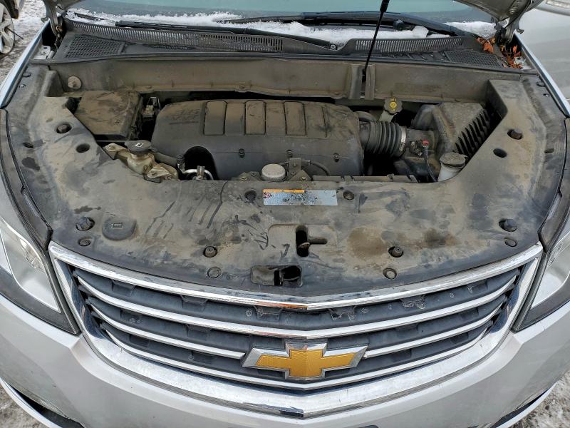 Photo 12 from auction – 2017 CHEVROLET TRAVERSE L with VIN 1GNKVGKD2HJ270668