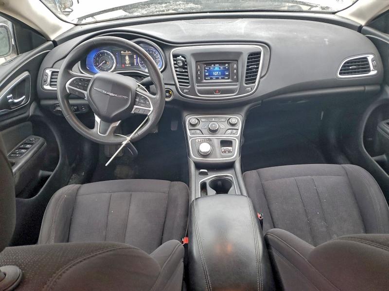 Photo 8 from auction – 2015 CHRYSLER 200 LIMITE with VIN 1C3CCCAB9FN539092
