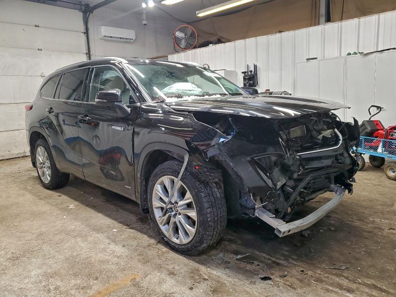 Photo 4 from auction – 2020 TOYOTA HIGHLANDER with VIN 5TDXBRCH5LS008692