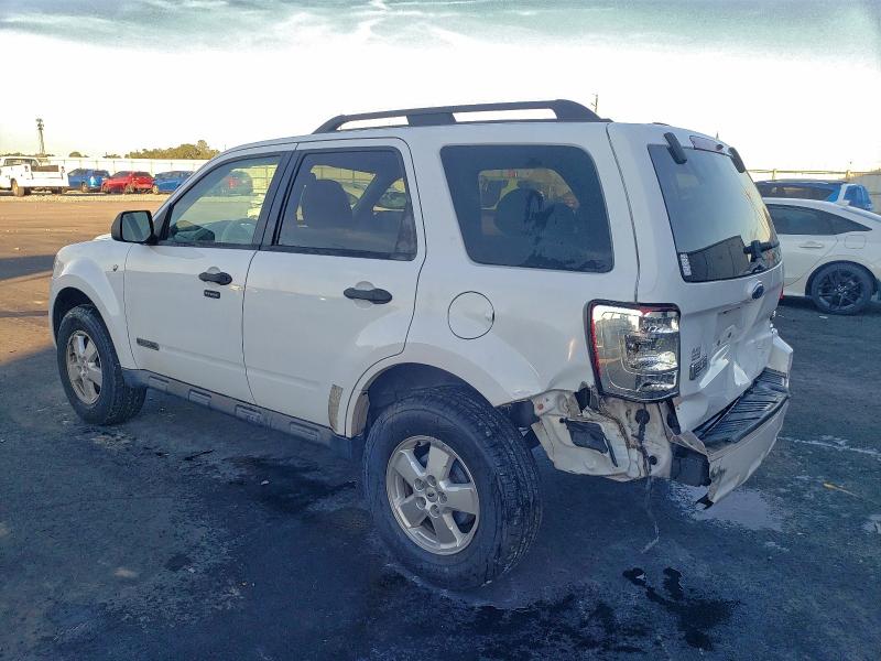 Photo 2 from auction – 2008 FORD ESCAPE XLT with VIN 1FMCU03148KB49335