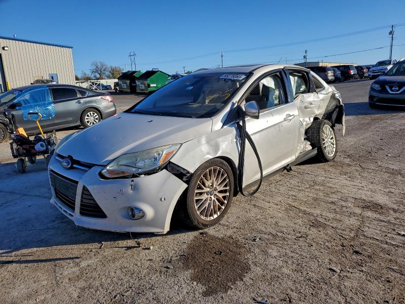 FORD FOCUS SEL 2012 with VIN 1FAHP3H2XCL312910 - Photo from auction