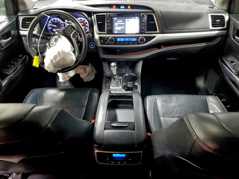 Foto 8 de la subasta – 2018 TOYOTA HIGHLANDER con VIN 5TDJZRFH2JS817979