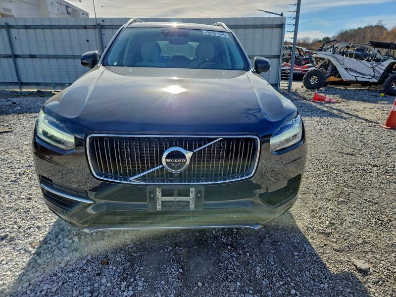 Photo 5 from auction – 2017 VOLVO XC90 with VIN YV4102KK8H1119710