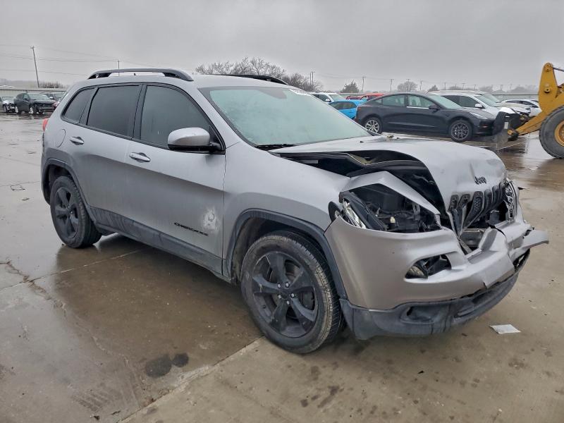 Photo 4 from auction – 2017 JEEP CHEROKEE L with VIN 1C4PJMDB1HW530338