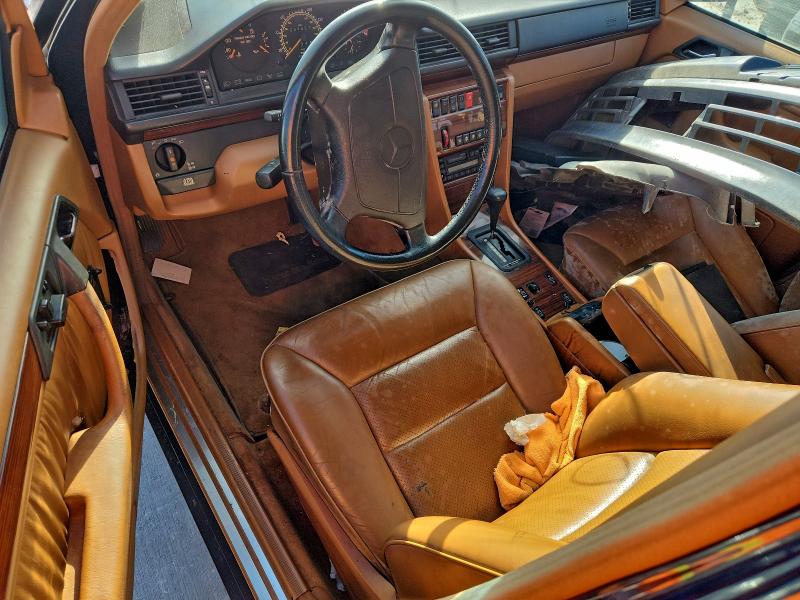 Photo 8 from auction – 1994 MERCEDES-BENZ E-CLASS with VIN WDBEA92E9RF291655