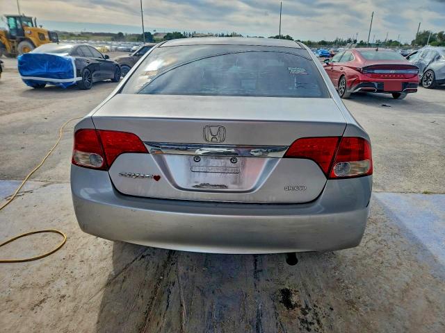Photo 6 from auction – 2011 HONDA CIVIC EX with VIN 19XFA1F8XBE040879