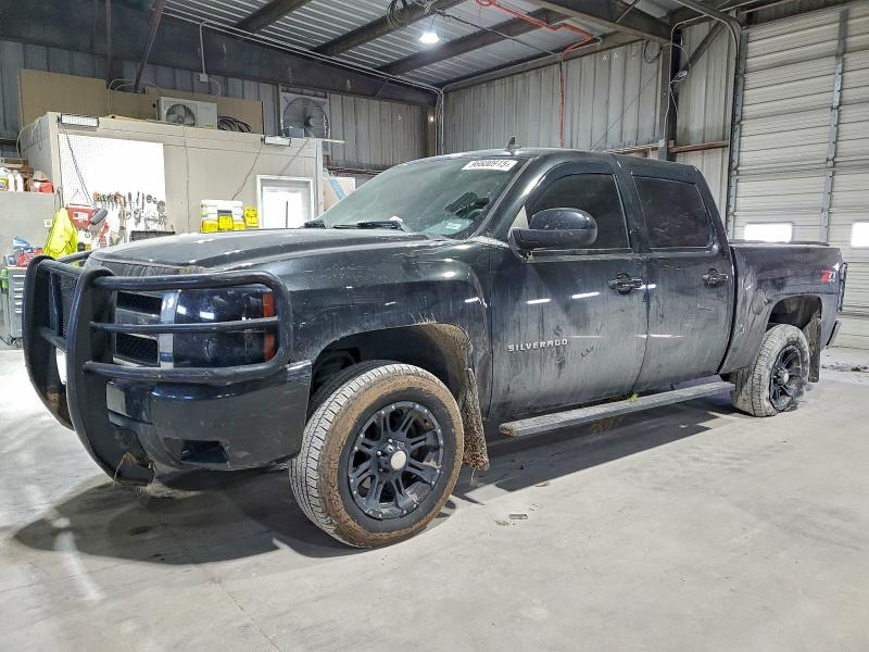 CHEVROLET SILVERADO 2010 with VIN 3GCRKTE3XAG214125 - Photo from auction