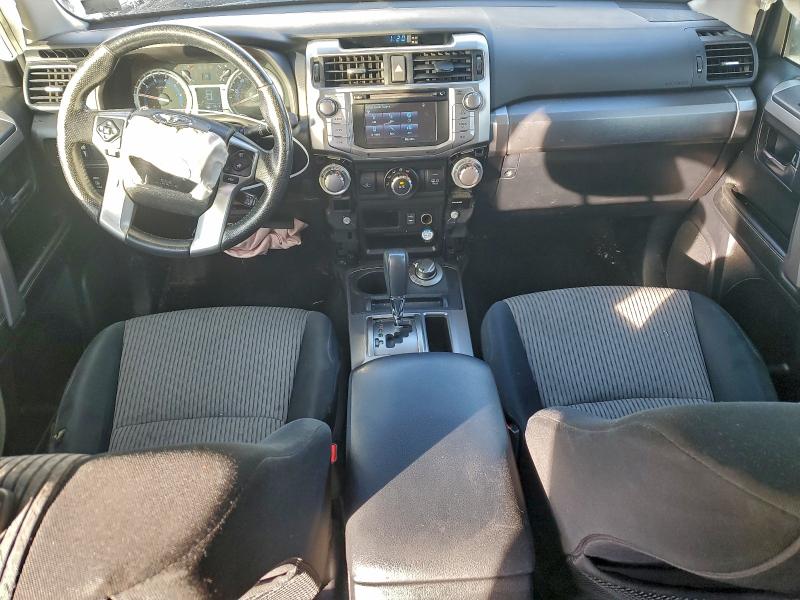 Photo 8 from auction – 2014 TOYOTA 4RUNNER SR with VIN JTEBU5JR8E5158048