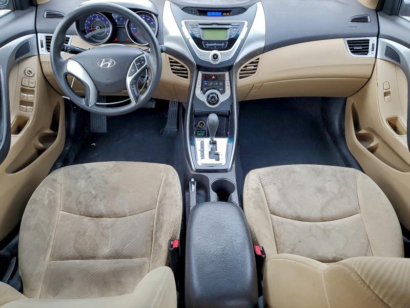 Photo 8 from auction – 2012 HYUNDAI ELANTRA GL with VIN KMHDH4AE5CU433561