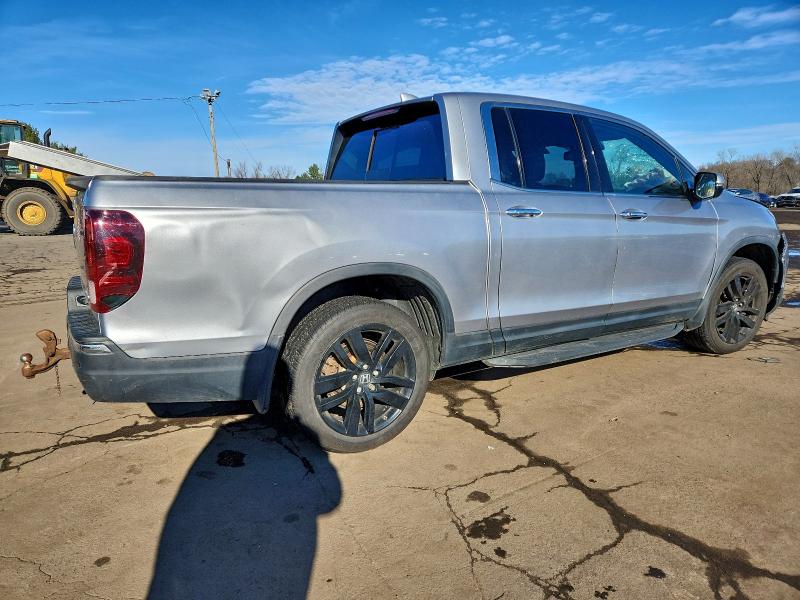 Photo 3 from auction – 2017 HONDA RIDGELINE with VIN 5FPYK3F79HB030038