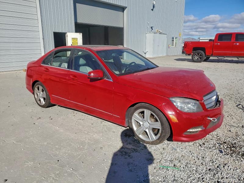 Photo 4 from auction – 2011 MERCEDES-BENZ C 300 4MAT with VIN WDDGF8BB0BR180062