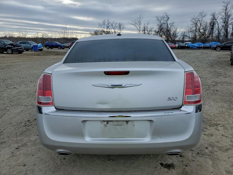 Photo 6 from auction – 2012 CHRYSLER 300 LIMITE with VIN 2C3CCACG5CH223383