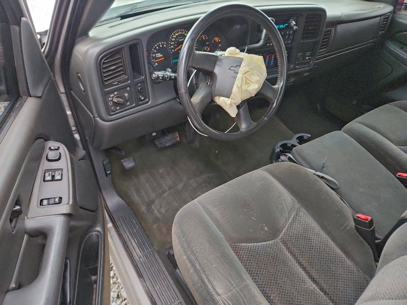 Photo 8 from auction – 2004 CHEVROLET SILVERADO with VIN 2GCEC19T241191270