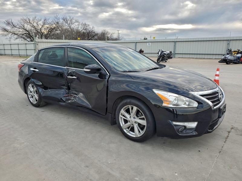 Photo 4 from auction – 2015 NISSAN ALTIMA 2.5 with VIN 1N4AL3AP3FC453163