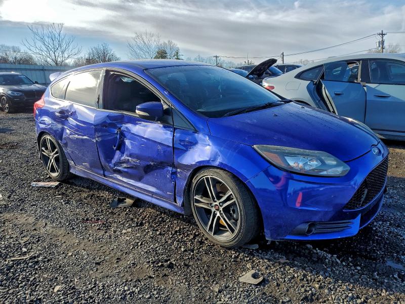 Photo 4 from auction – 2014 FORD FOCUS ST with VIN 1FADP3L91EL450759