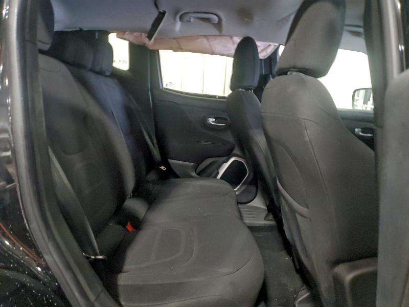 Photo 11 from auction – 2018 JEEP RENEGADE L with VIN ZACCJBBB6JPH64628