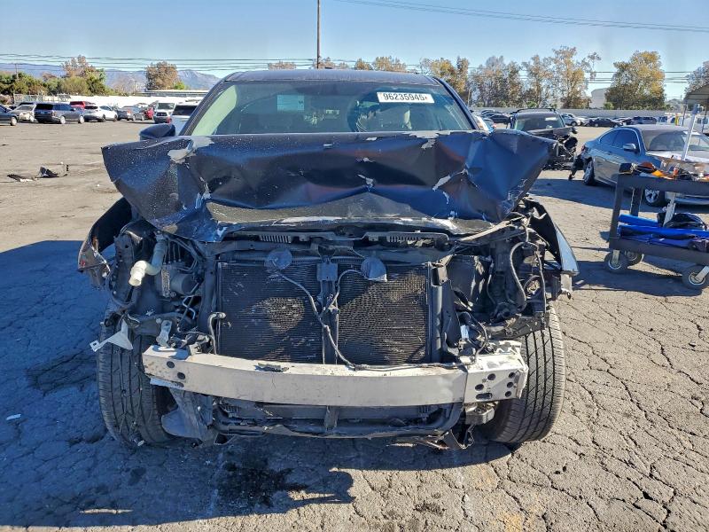 Photo 5 from auction – 2014 TOYOTA HIGHLANDER with VIN 5TDZARFH9ES006843