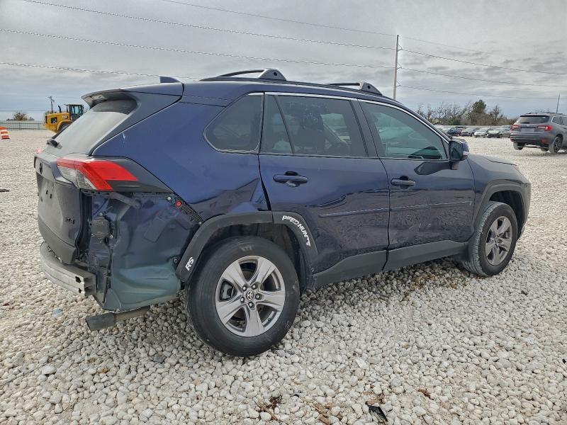 Photo 3 from auction – 2025 TOYOTA RAV4 with VIN 2T3W1RFV4SW368887