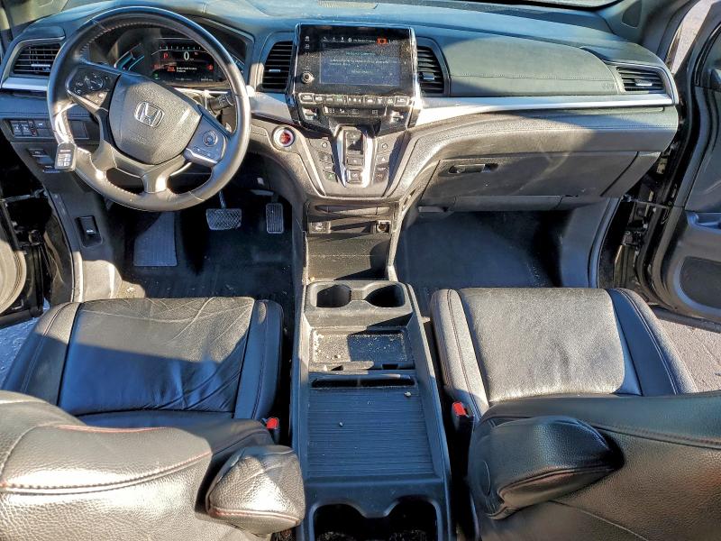 Photo 8 from auction – 2023 HONDA ODYSSEY with VIN 5FNRL6H77PB047895