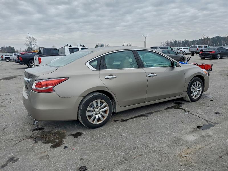 Photo 3 from auction – 2014 NISSAN ALTIMA 2.5 with VIN 1N4AL3AP1EN375095