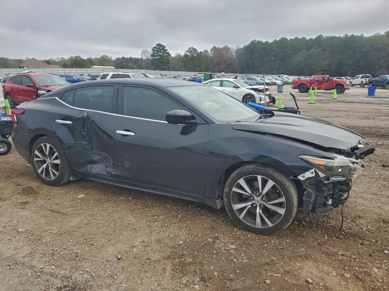 Photo 4 from auction – 2016 NISSAN MAXIMA with VIN 1N4AA6AP0GC904252