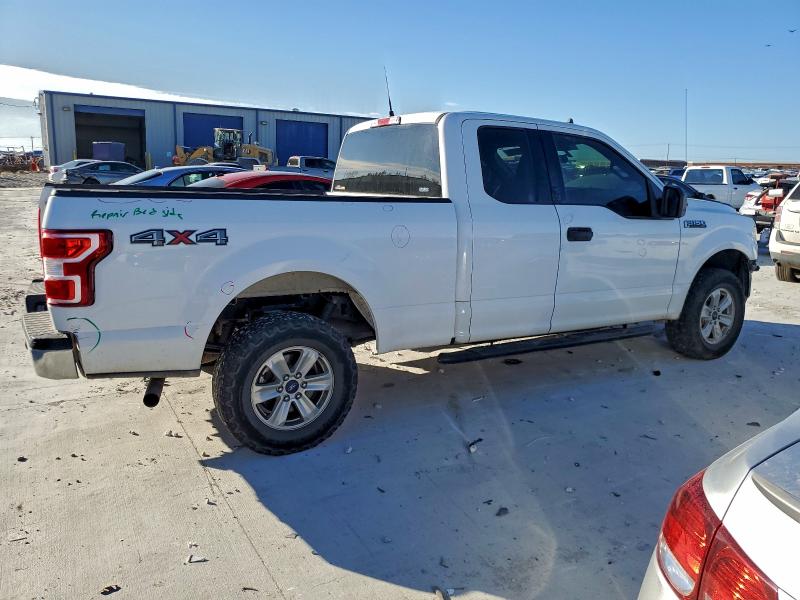 Photo 3 from auction – 2019 FORD F150 SUPER with VIN 1FTFX1E52KKC23454
