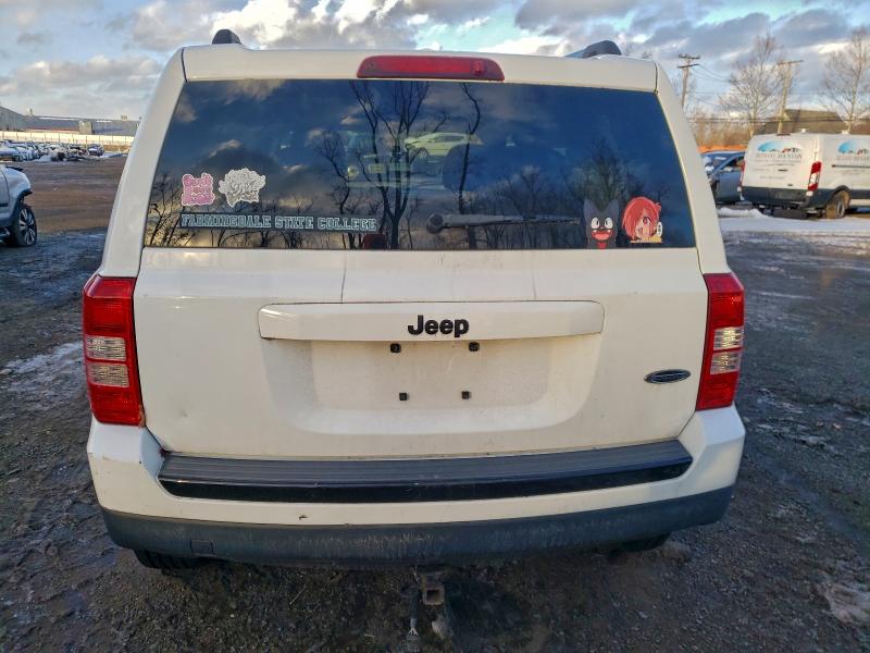Photo 6 from auction – 2015 JEEP PATRIOT SP with VIN 1C4NJPBA3FD343176
