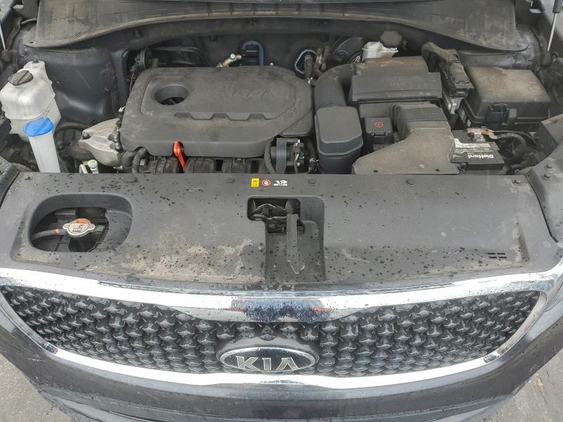 Photo 12 from auction – 2017 KIA SORENTO LX with VIN 5XYPG4A37HG324272