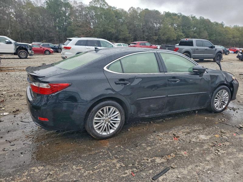 Photo 3 from auction – 2013 LEXUS ES 350 with VIN JTHBK1GG1D2057702