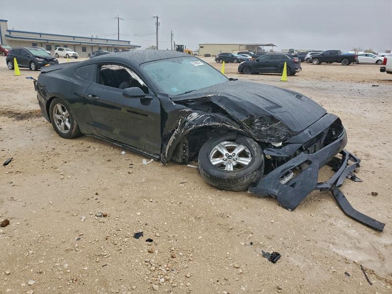 Photo 4 from auction – 2018 FORD MUSTANG with VIN 1FA6P8TH9J5163097