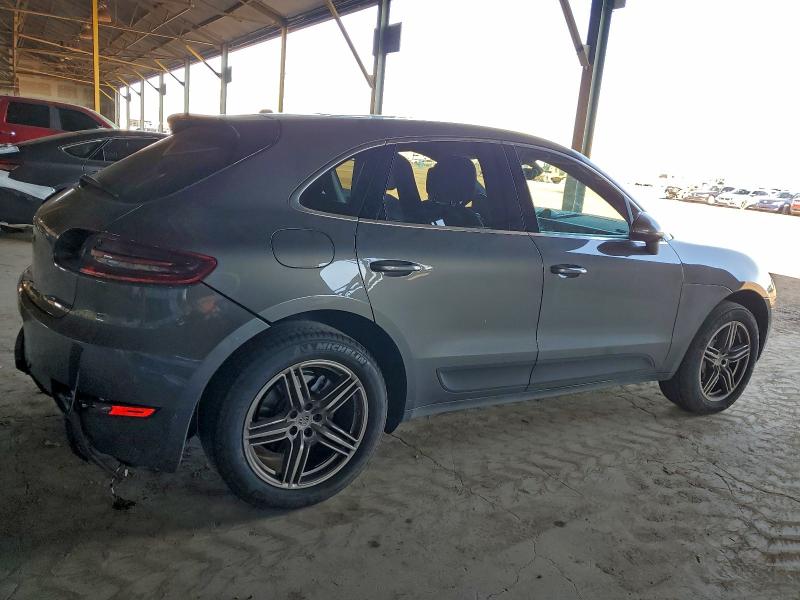 Photo 3 from auction – 2016 PORSCHE MACAN S with VIN WP1AB2A57GLB42292