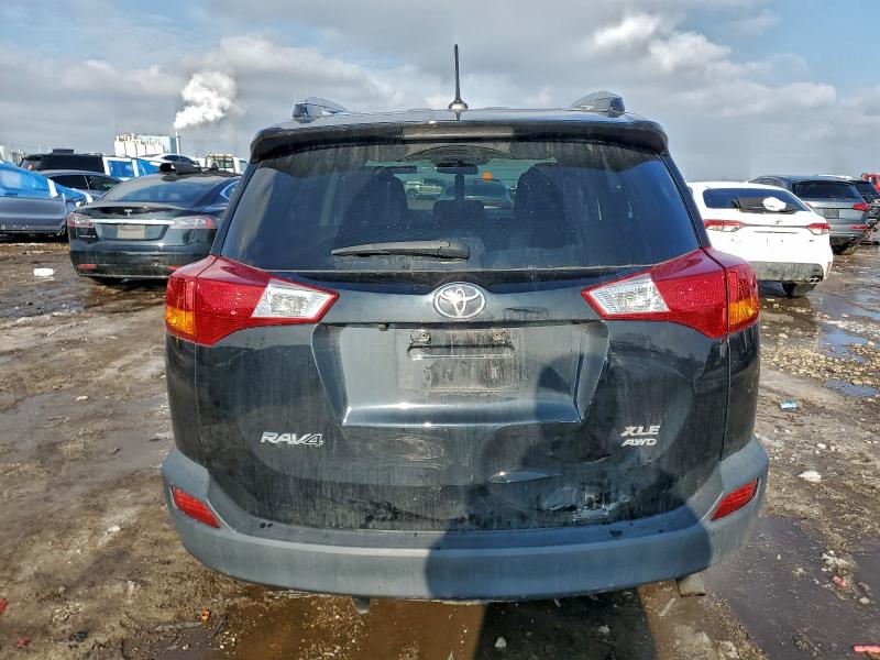 Photo 6 from auction – 2015 TOYOTA RAV4 with VIN 2T3RFREV2FW251184