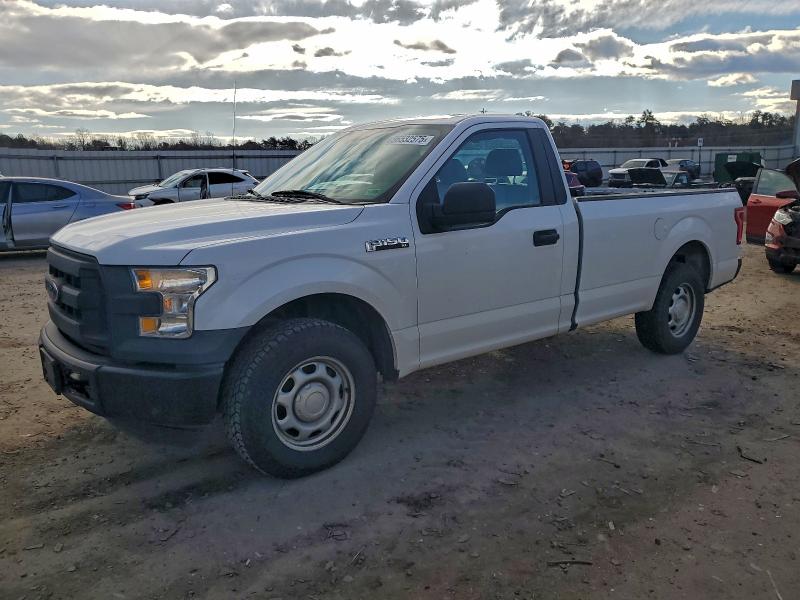 FORD F150 2016 with VIN 1FTMF1C87GKE39976 - Photo from auction