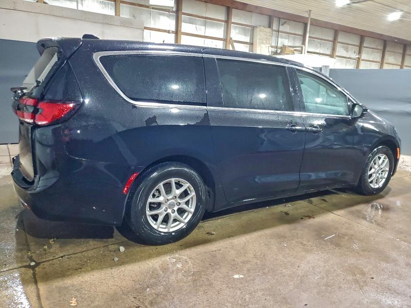 Photo 3 from auction – 2024 CHRYSLER PACIFICA T with VIN 2C4RC1BG8RR162945