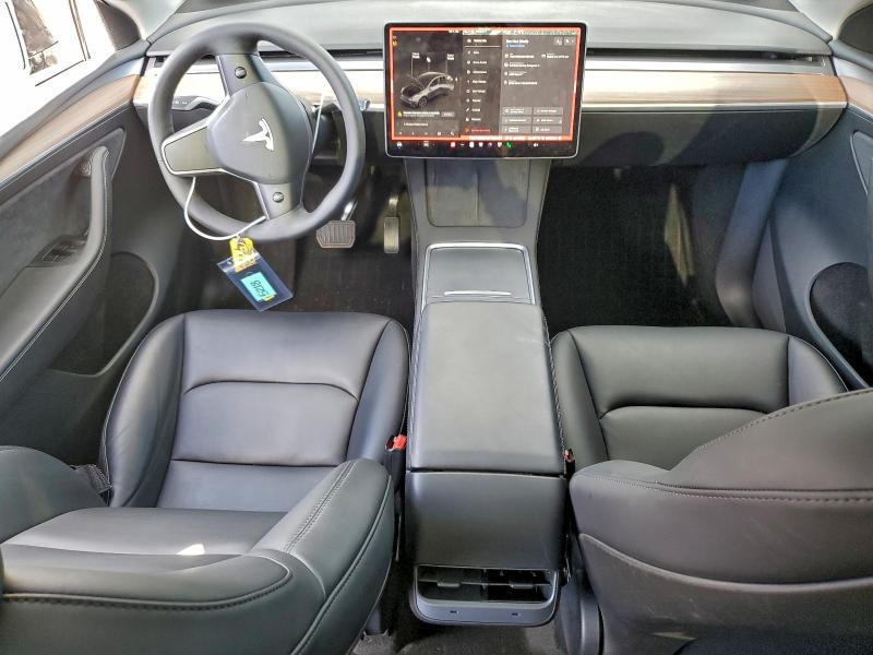 Photo 8 from auction – 2025 TESLA MODEL Y with VIN 7SAYGDEEXSF292435