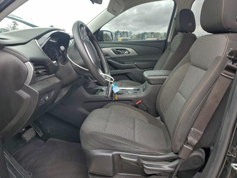 Photo 7 from auction – 2021 CHEVROLET TRAVERSE L with VIN 1GNERFKW8MJ168086