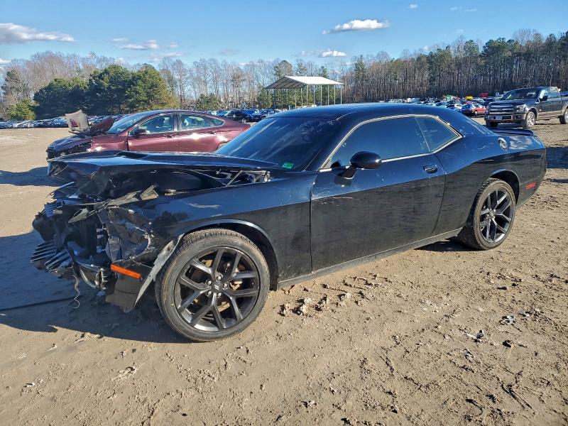 DODGE CHALLENGER 2022 with VIN 2C3CDZAG4NH185565 - Photo from auction