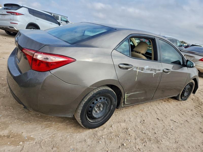 Photo 3 from auction – 2018 TOYOTA COROLLA L with VIN 5YFBURHE8JP774991