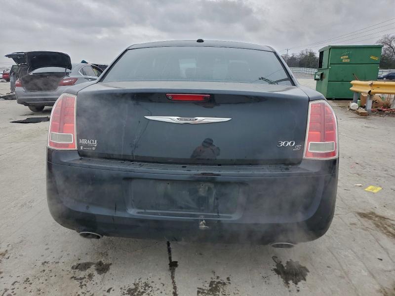 Photo 6 from auction – 2014 CHRYSLER 300 S with VIN 2C3CCABG1EH119204