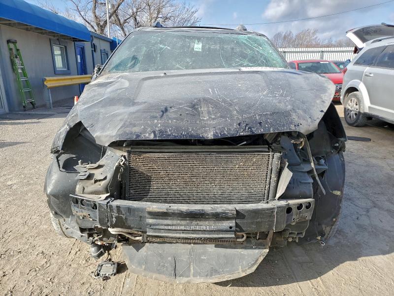 Photo 5 from auction – 2013 GMC ACADIA DEN with VIN 1GKKRTKD2DJ220552