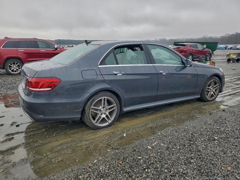 Foto 3 de la subasta – 2014 MERCEDES-BENZ E 550 4MAT con VIN WDDHF9BB2EA890853