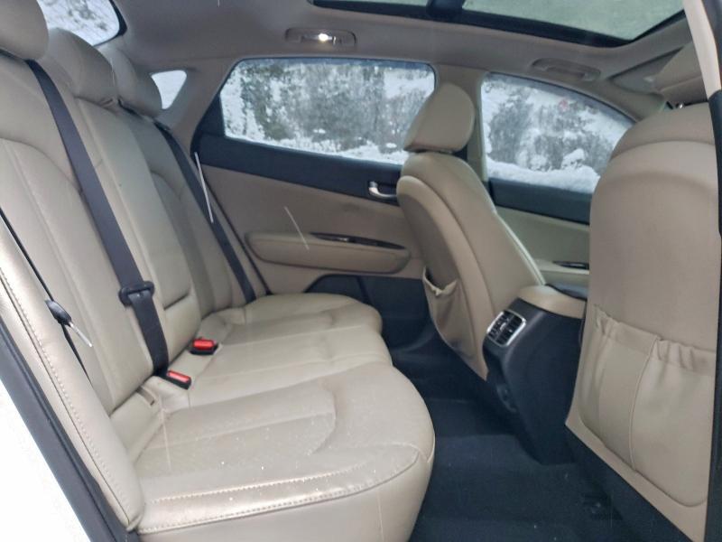 Photo 10 from auction – 2016 KIA OPTIMA EX with VIN 5XXGU4L38GG057233