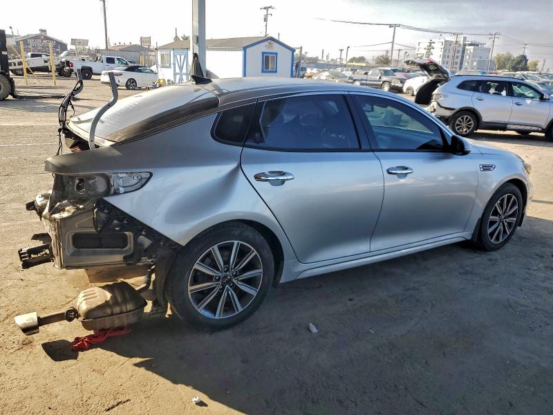 Photo 3 from auction – 2019 KIA OPTIMA LX with VIN 5XXGT4L31KG310579
