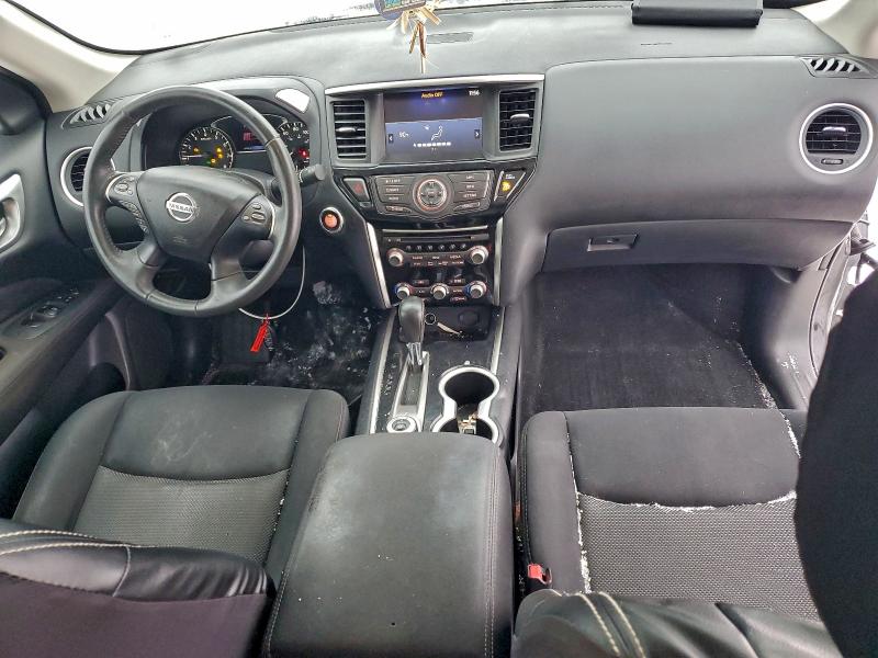 Photo 8 from auction – 2017 NISSAN PATHFINDER with VIN 5N1DR2MM6HC681934