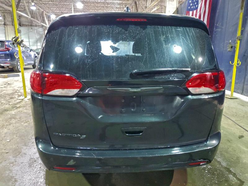 Photo 6 from auction – 2018 CHRYSLER PACIFICA T with VIN 2C4RC1FG5JR226888
